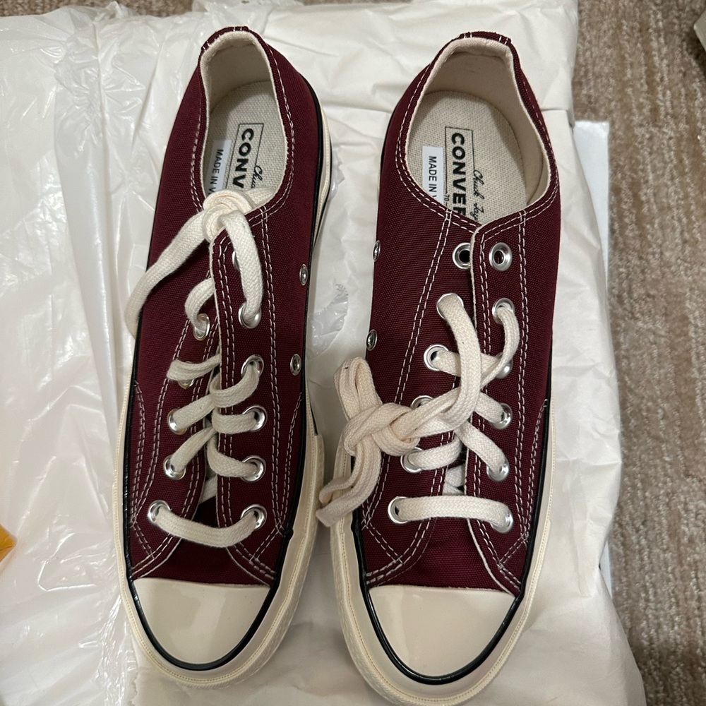 Converse burgundy Chuck 70 vintage sneakers